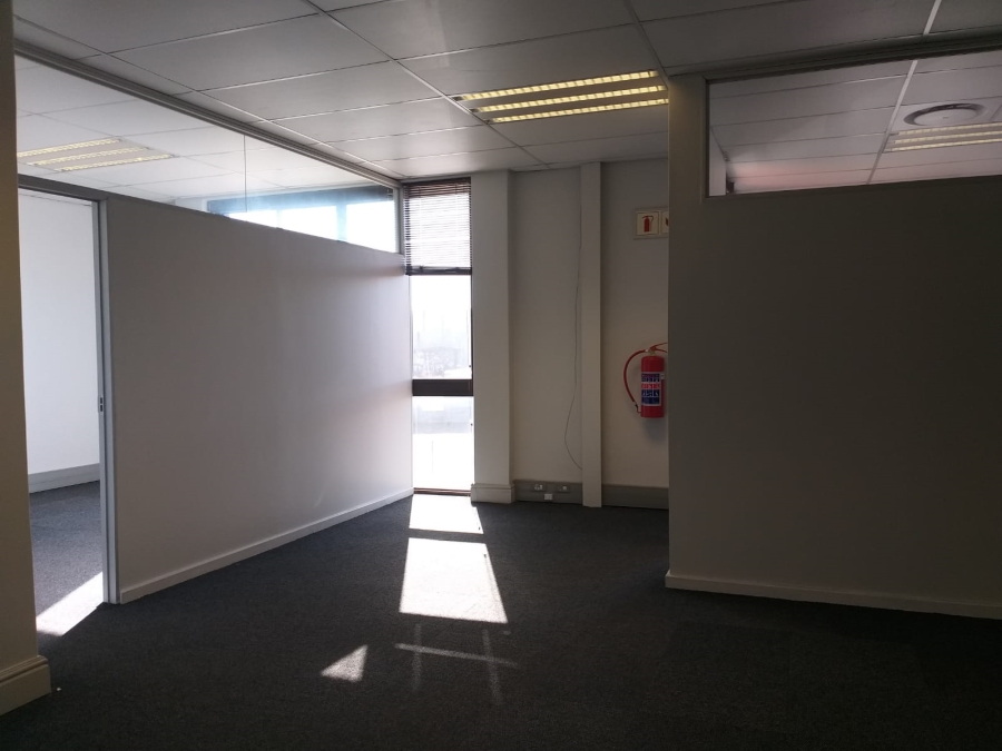 To Let Commercial Property for Rent in Stikland Western Cape
